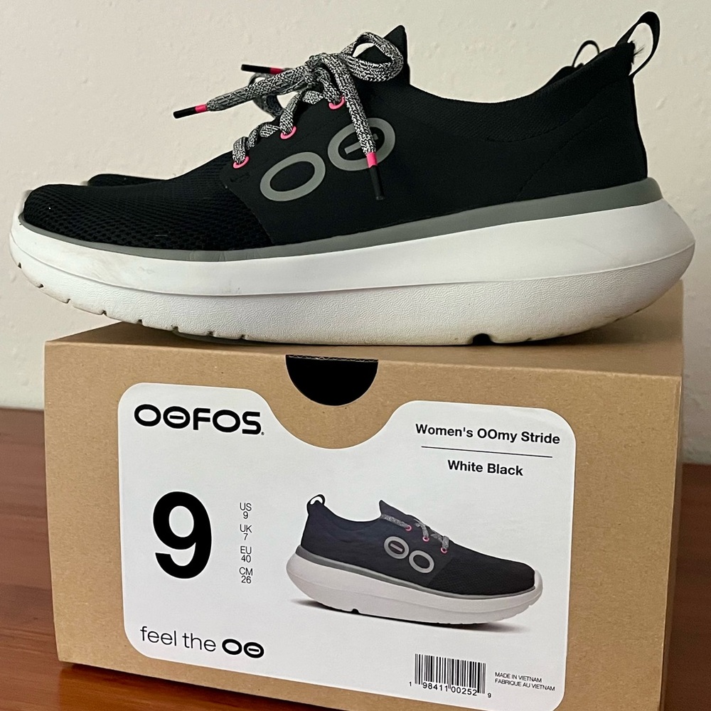 Oofos Stride